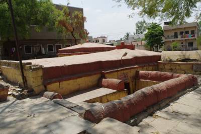 Lavthaleshwar Temple near Jejuri