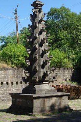 lamp post near Pateshwar Temple